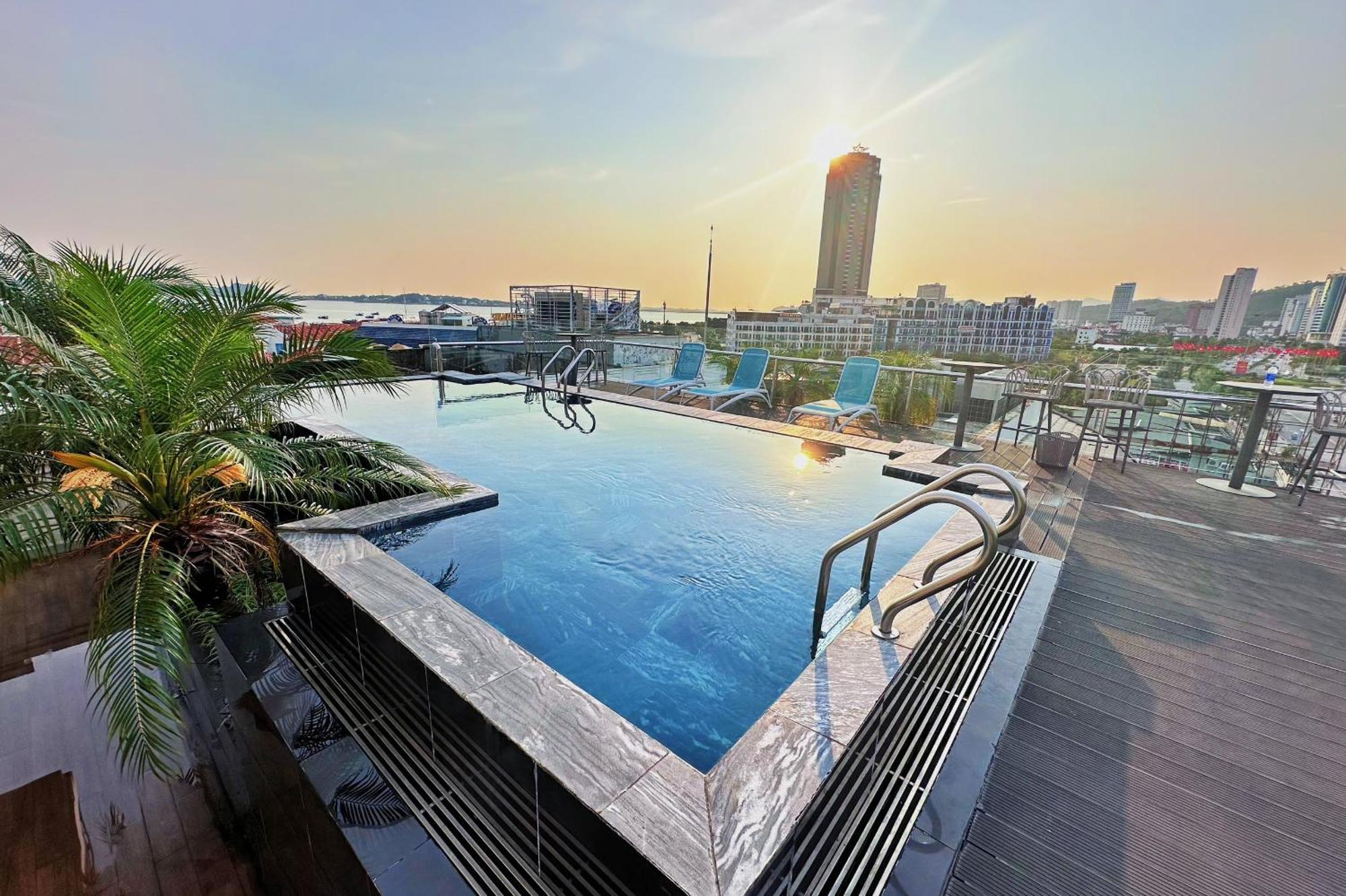 Green Suites Hotel Халонг Экстерьер фото